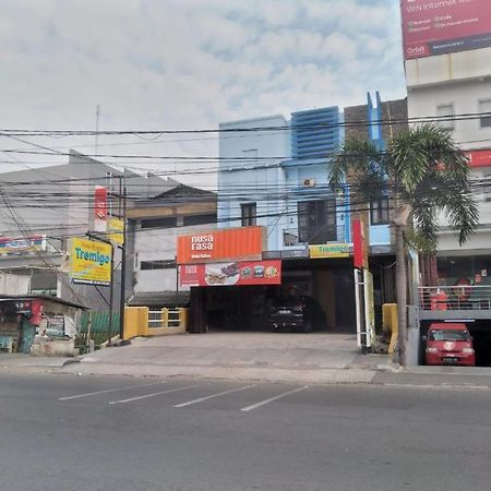 Hotel Syariah Tremigo Guesthouse Cirebon Zewnętrze zdjęcie