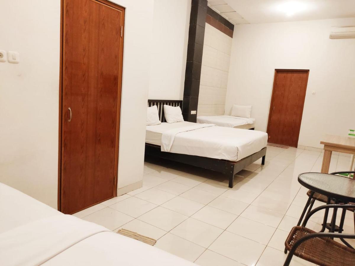 Hotel Syariah Tremigo Guesthouse Cirebon Zewnętrze zdjęcie
