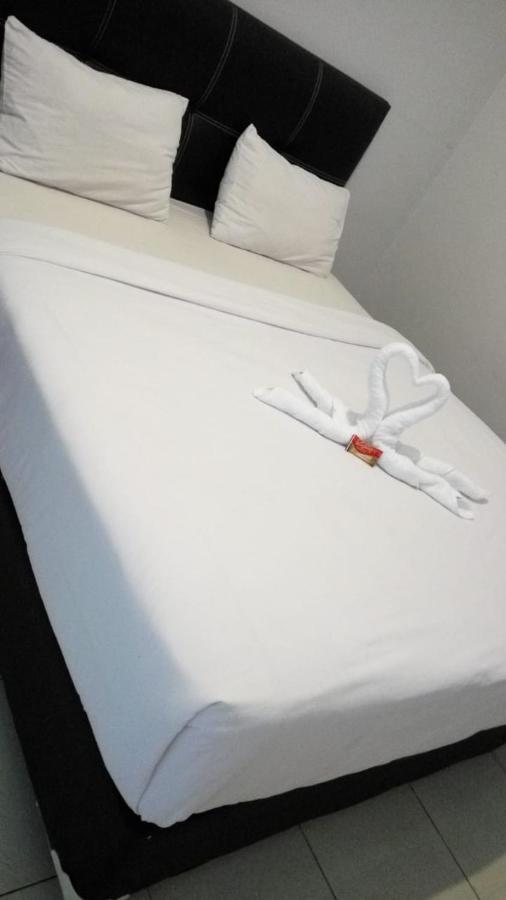 Hotel Syariah Tremigo Guesthouse Cirebon Zewnętrze zdjęcie