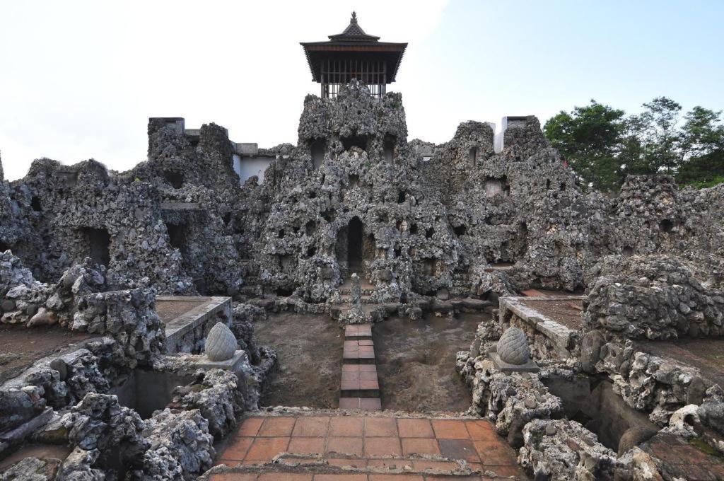 Hotel Syariah Tremigo Guesthouse Cirebon Zewnętrze zdjęcie