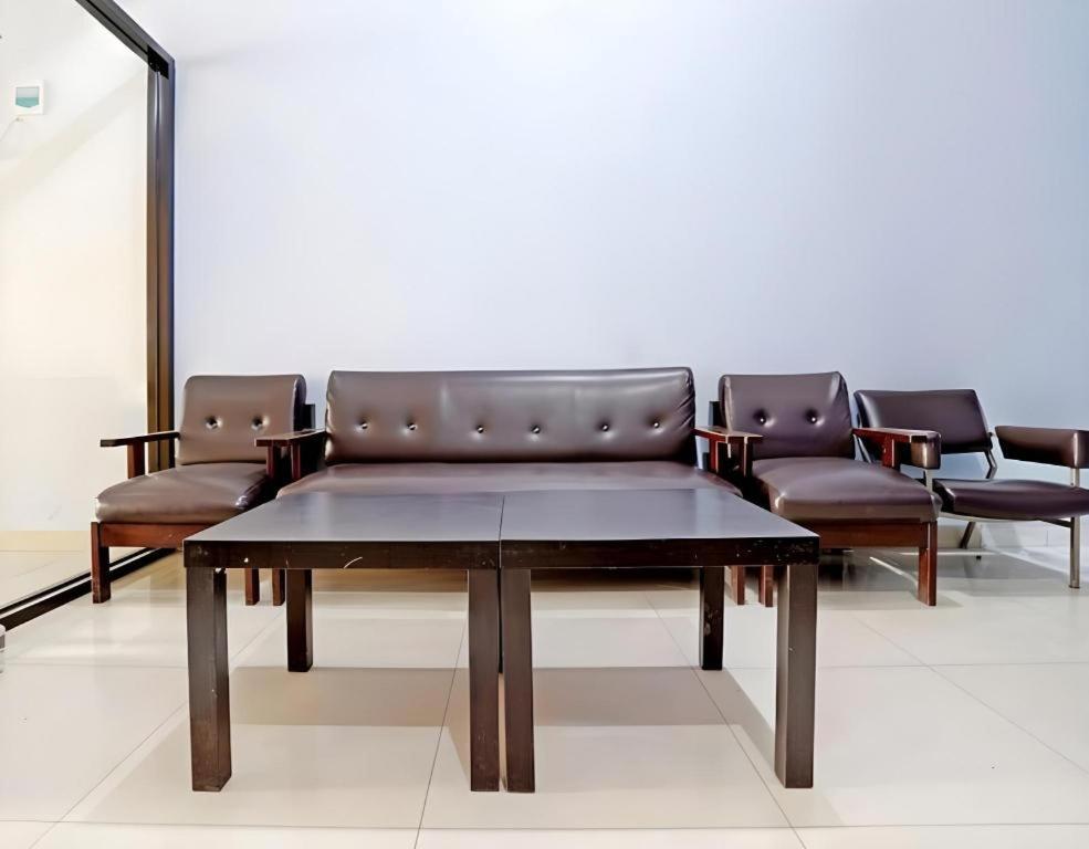Hotel Syariah Tremigo Guesthouse Cirebon Zewnętrze zdjęcie
